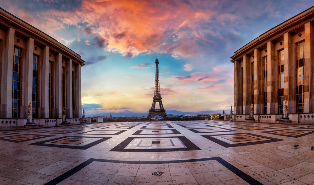 eiffel tower