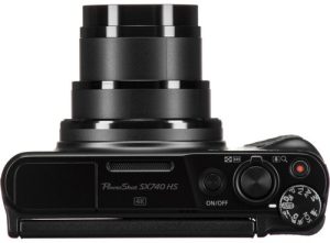 Why the Canon SX740 HS Still Shines After All These Years