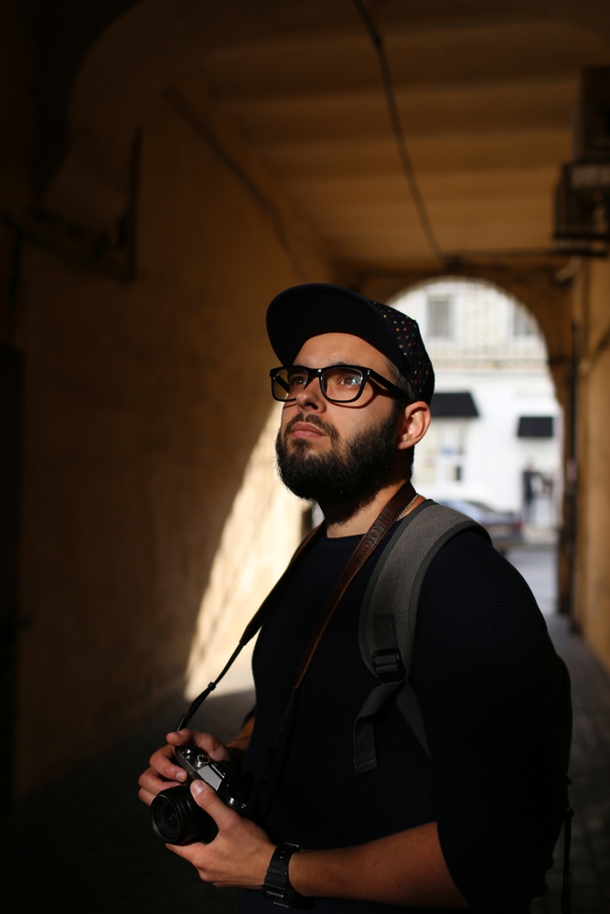 How to Build Confidence Taking Photos in Public