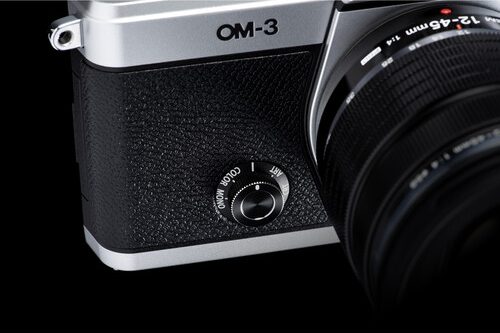 om system om-3 front 2