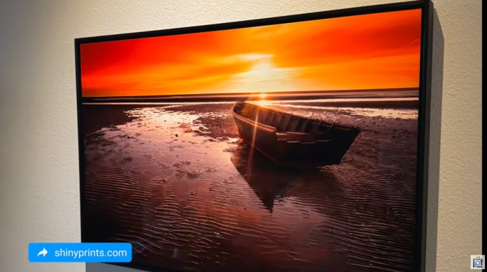 shiny print on wall