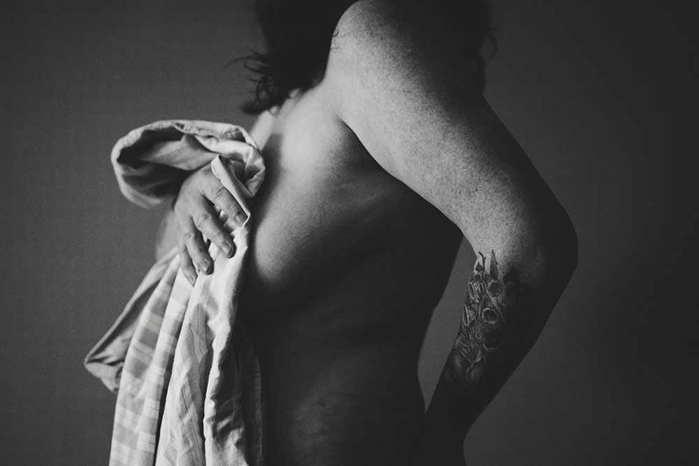 nude photography example model covered
