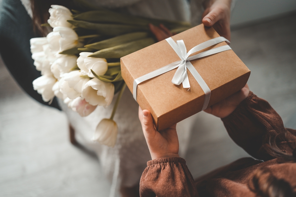 Mixtiles Gift Guide: Why They Make Perfect Personal Gifts
