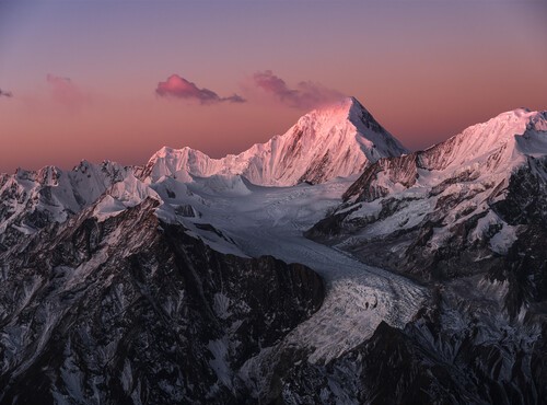 Fujifilm GFX 100S image of mountians
