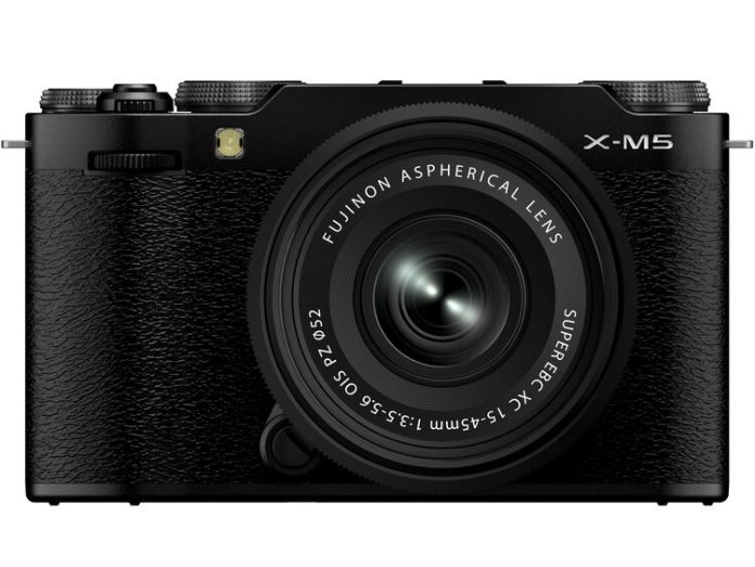 fuji x-m5 with lens